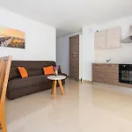 Six-bedroom In Rogoznica (Sibenik-Knin)