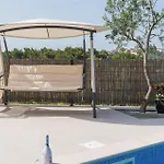 Tatil Evi Six-bedroom In Rogoznica (Sibenik-Knin)