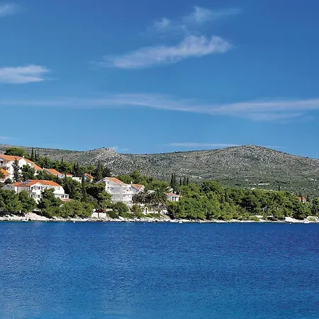 펜션 Six-bedroom In *