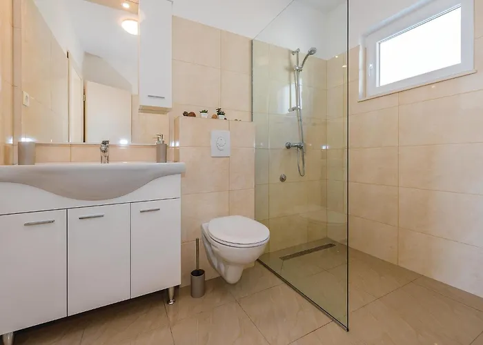 Six-bedroom In * Rogoznica (Sibenik-Knin)